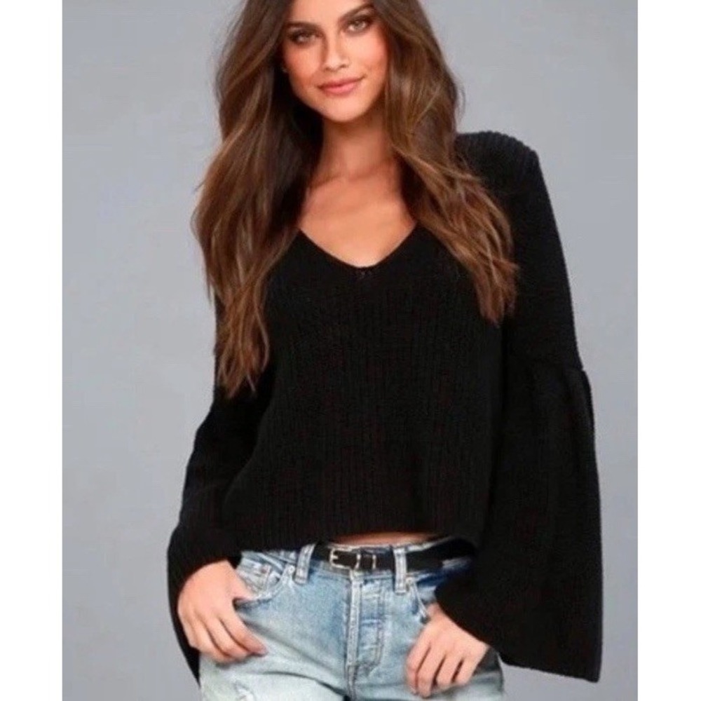 FREE PEOPLE | Black Damsel Bell Sleeve V Neck Chunky Knit Sweater Women's S/P‎